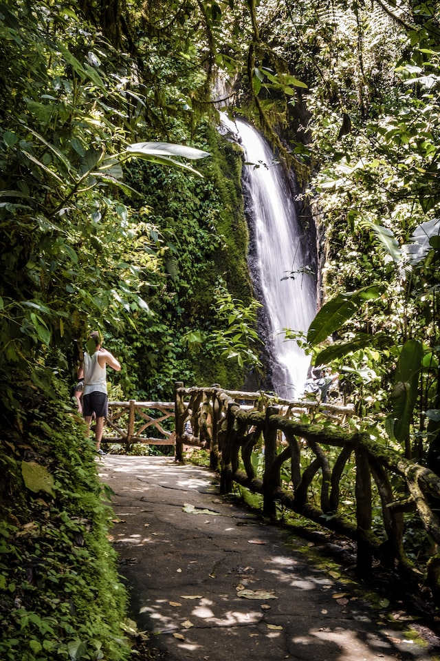 Parques-Nacional-Volcán-Arenal-Viaje-a-Costa-rica-en-Bicicleta