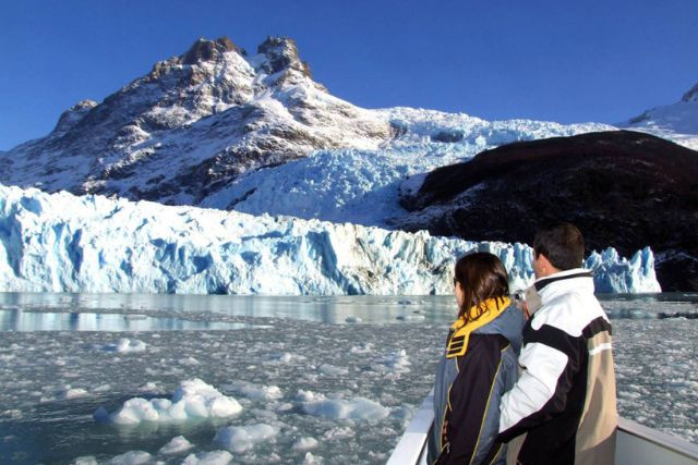Excursión-Todo-Glaciares-El-Calafate-Patagonia-Argentina-Buscomiviaje