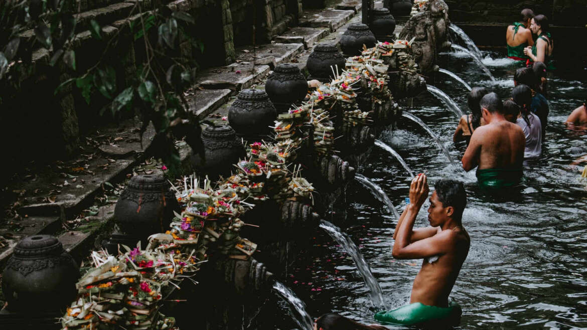 Sumérgete en el Encanto de las Islas de Indonesia